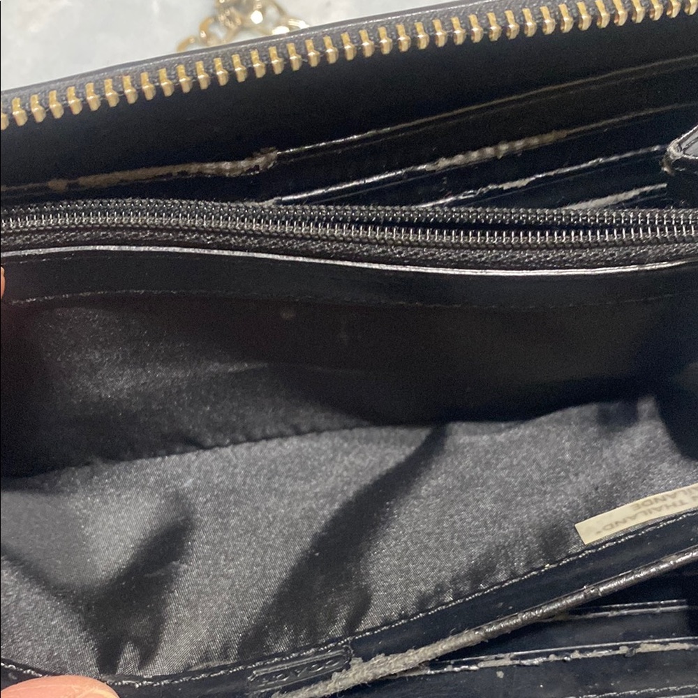 Coach Black Wallet with Distinctive Pattern and converter chain - Picture 9 of 13